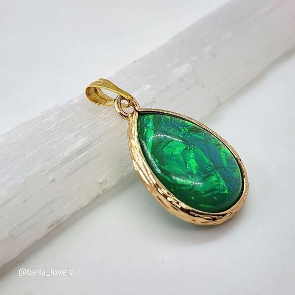 Dainty Gold Toned Wrapped Green Multicolor Opal Teardrop Pendant - Picture 3 of 3